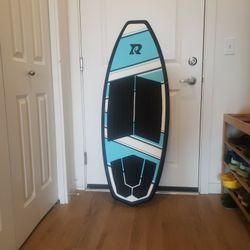 River / Wake Surfboard