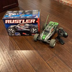Traxxas Rustler RTR
