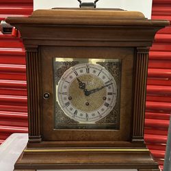Howard Miller Chiming Mantel Clock