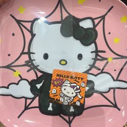 HELLO KITTY PLATES
