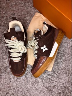 Lv Shoe size 10
