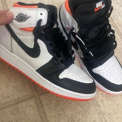 Nike Jordan 1 Retro High Electric Orange 