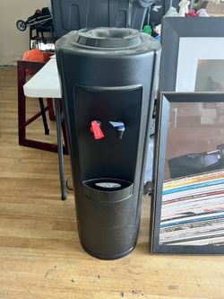 Water DispenserHot N Cold