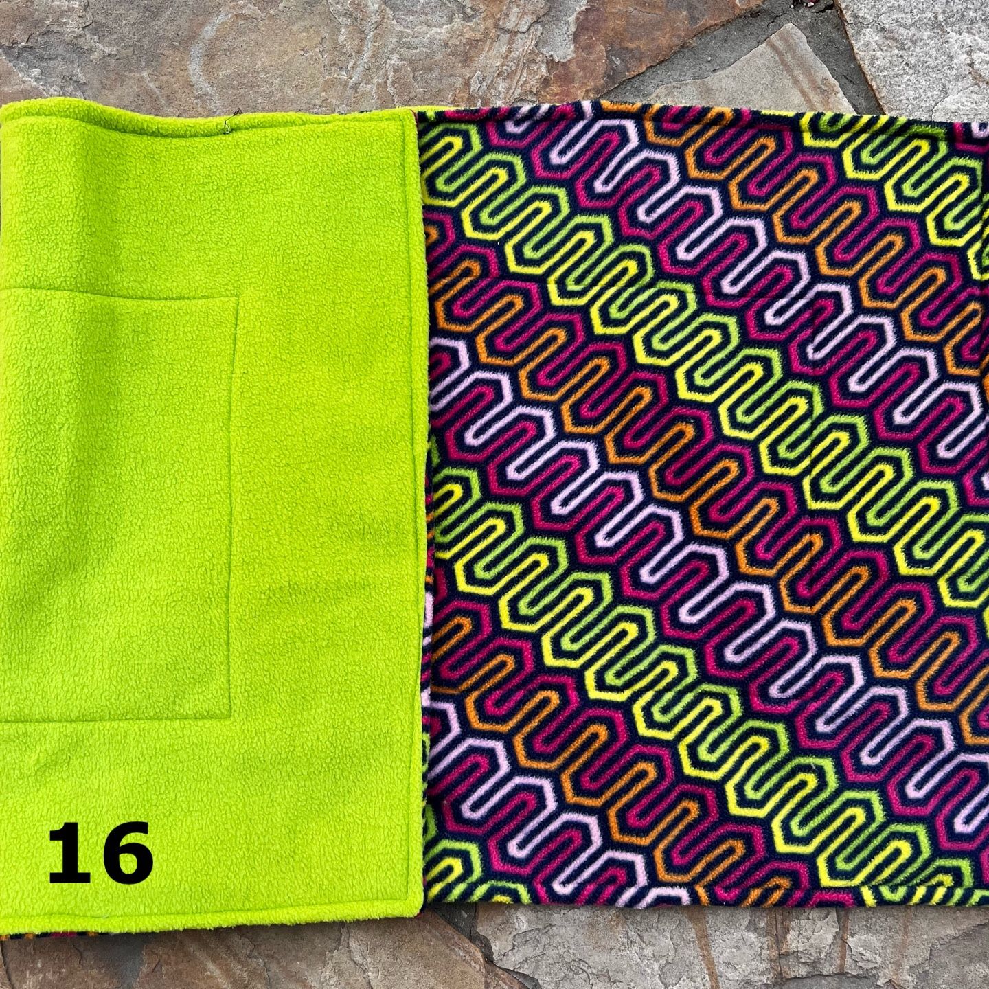 Guinea Pig Cage Liner Midwest Guinea Pig Habitat 24”x47” Fleece Lime Geometric Reversible Reusable Washable Ready To Ship NEW