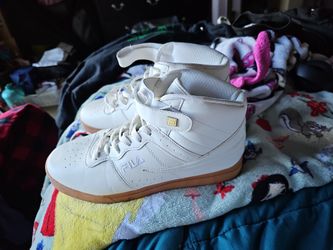 Shoes 10.5