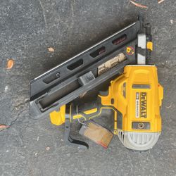Dewalt DCN692