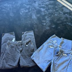 2 Pairs Levi’s Jeans 
