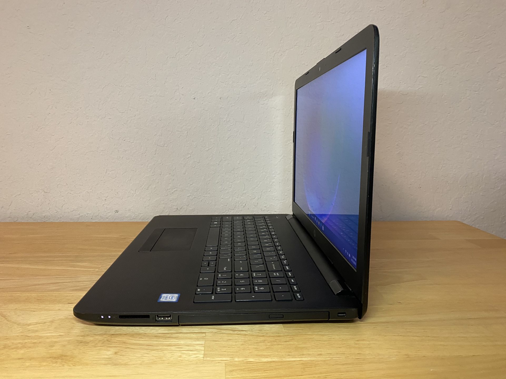 laptop-hp-15-bs0xx-intel-i5-15-8-gb-ram-1-tb-hdd-win-11-home-for-sale