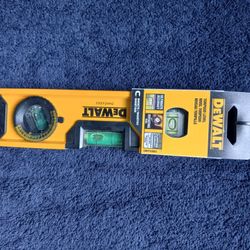 DEWALT
9 in. Torpedo Level