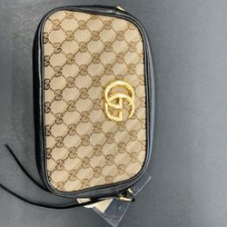 Gucci  GG Marmont Purse 