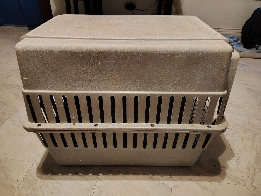 Dog CRATE