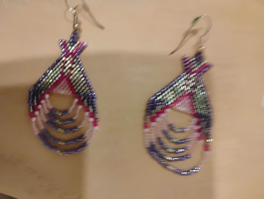 6 Pairs Of Native American Made Beaded Earrings 