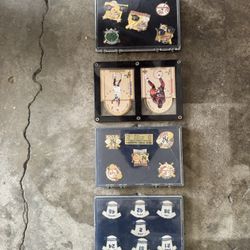 pins and plaques 