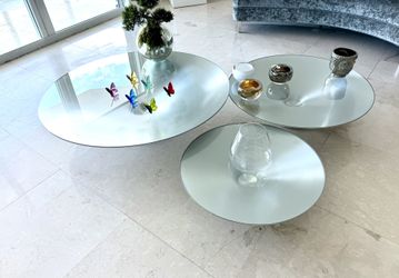 Roche Bobois - Vincenzo Maiolino Ovni Cocktail Tables 