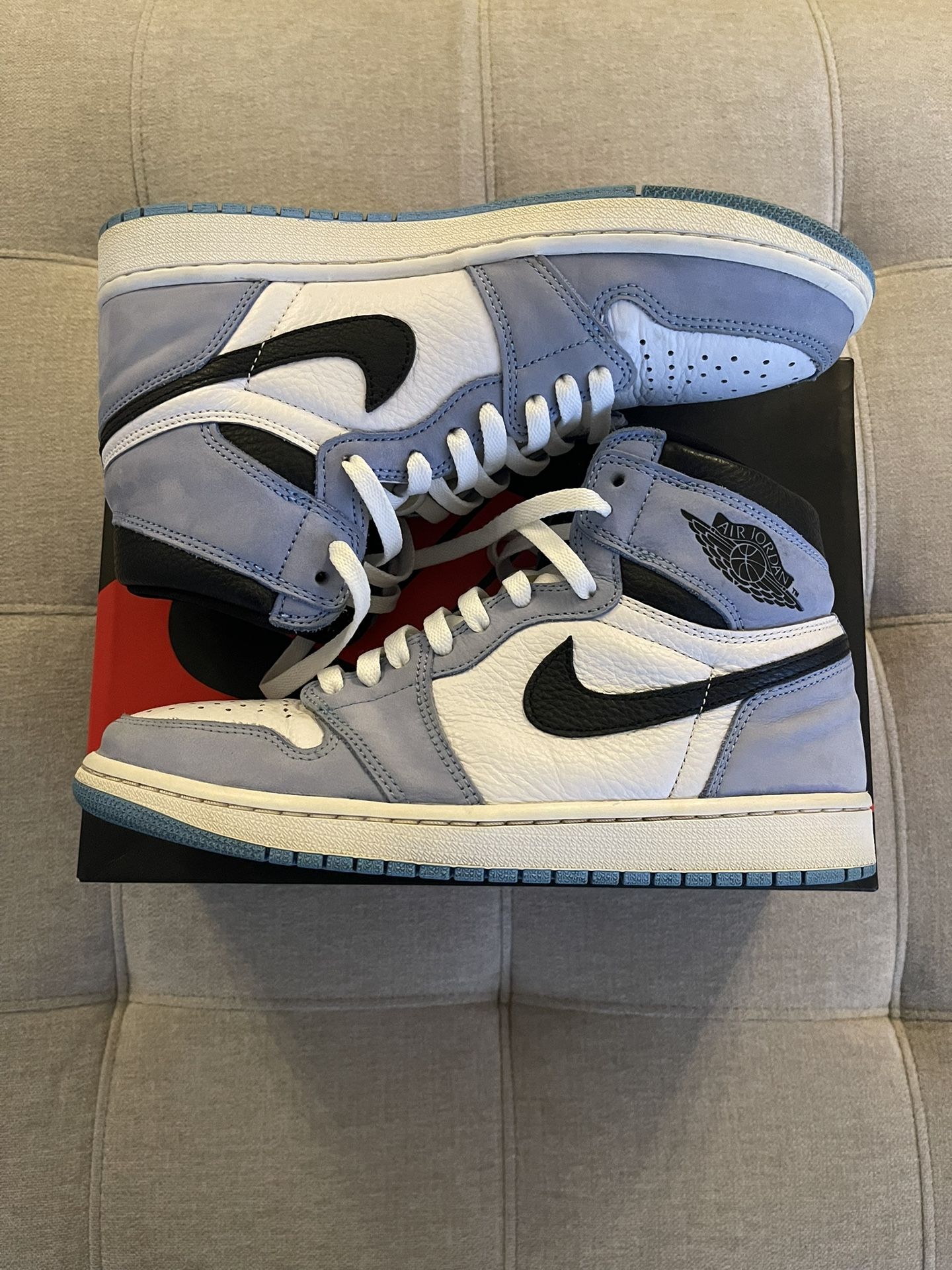 Jordan 1 University Blue