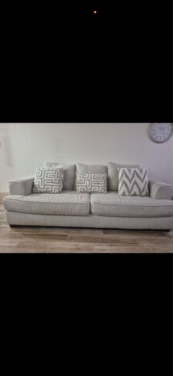 Sofa set