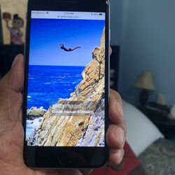 $70 iPhone 6S-32Gb Unlocked Santa Ana City 