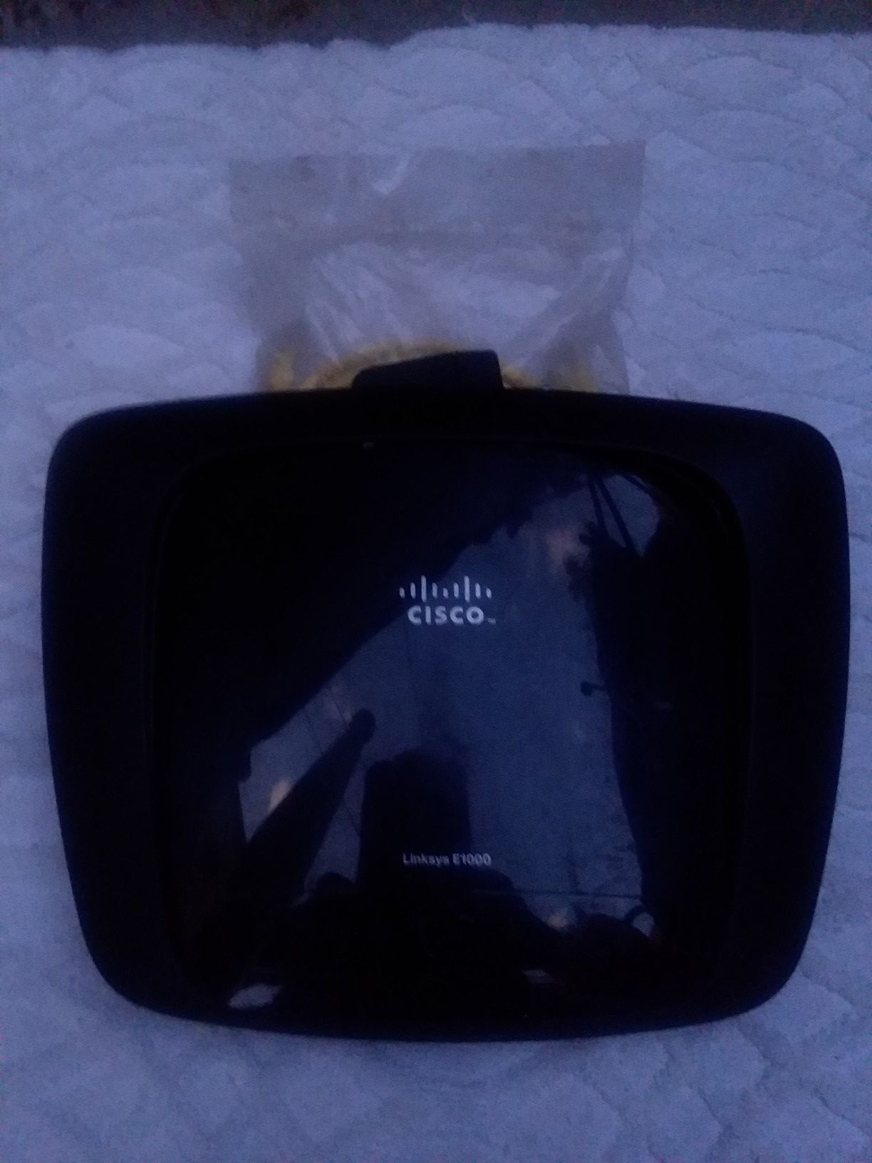 Cisco Linksys E1000 V2.1 300Mbps wireless-N router