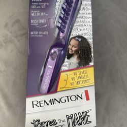 New In Box Remington Detangling Brush 