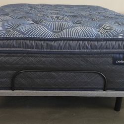 This Is The Top Of The Line Serta Perfect Sleeper. It's Like Sleeping On The Cloud.