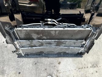 21-25 Silverado 1500 5.3 V8 cooling assembly