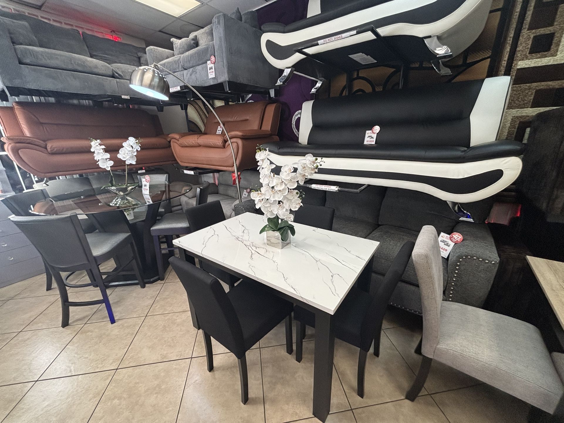 Sectionals, Bedroom Sets, Dining Set