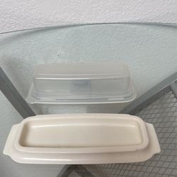 Tupperware XLarge Container/Bread Keeper for Sale in Lemon Grove, CA -  OfferUp