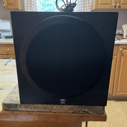 Yamaha YST-SW012 8 Inch Active Bass Audio