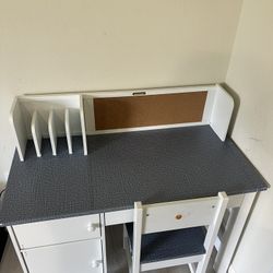 Kids Study Table