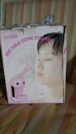 Facial mini table steamer