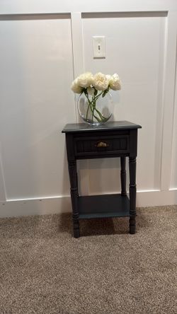 Night stand