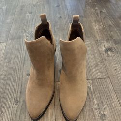 Women Boots
