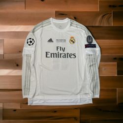 Real Madrid Gareth Bale #11 2016 Final Home Retro Soccer Jersey Long Sleeves