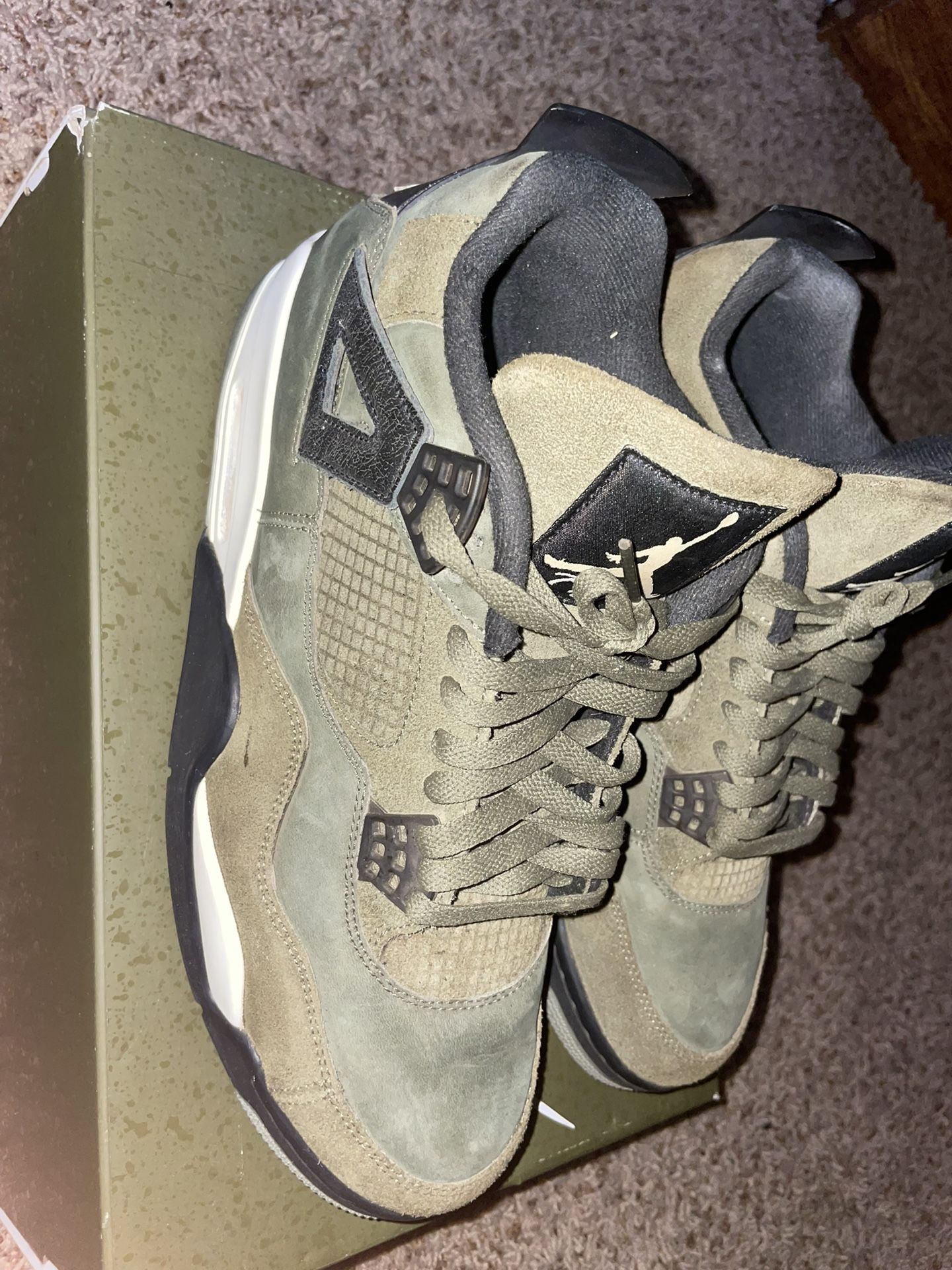Jordan 4 Olive Green Sz13
