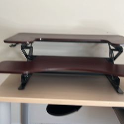 Standing desk 