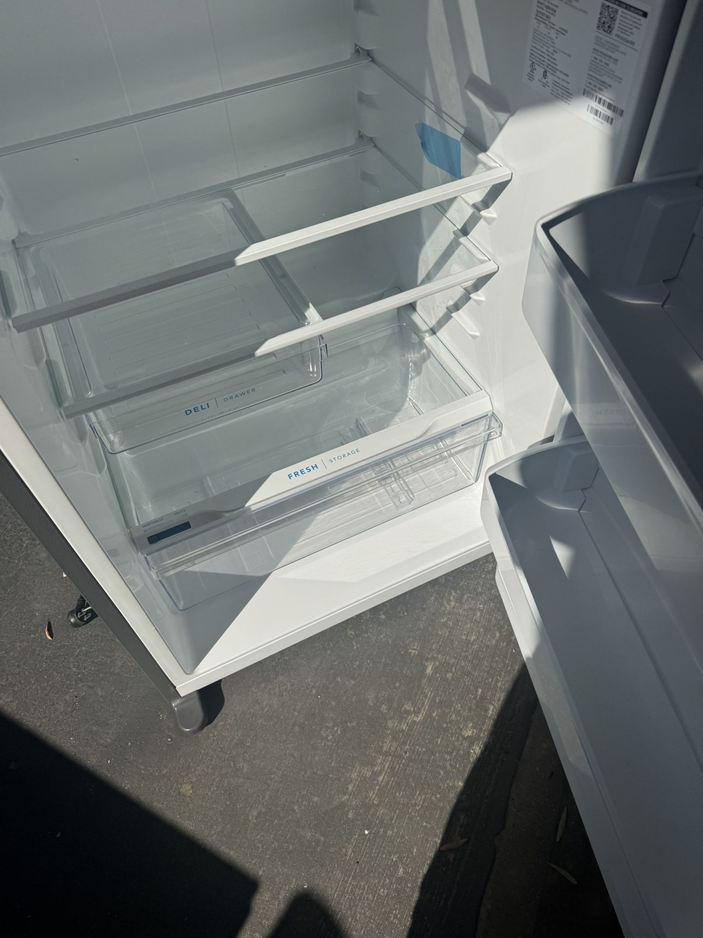 Refrigerator