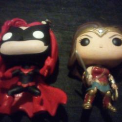 2 Funkos 