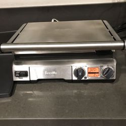 Breville Smart Grill & Griddle for Sale in San Diego, CA - OfferUp