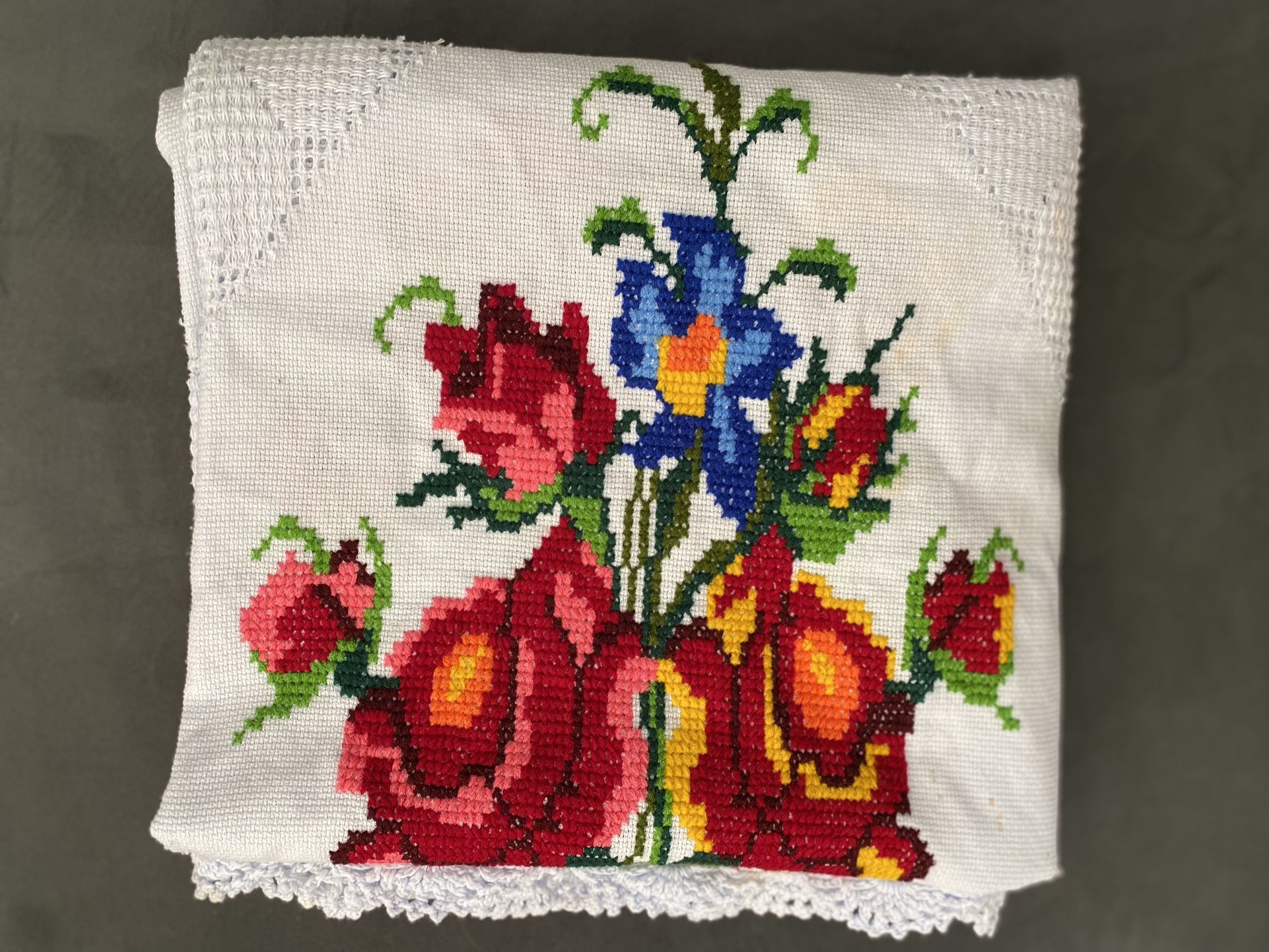Vintage Handmade Flower Embroidery Table Cloth