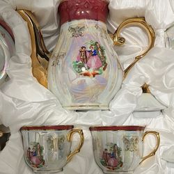 Fine porcelain Tea Set