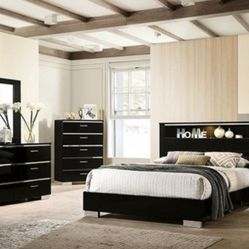 Brand New Black & Chrome 6pc Queen Size Bed Set