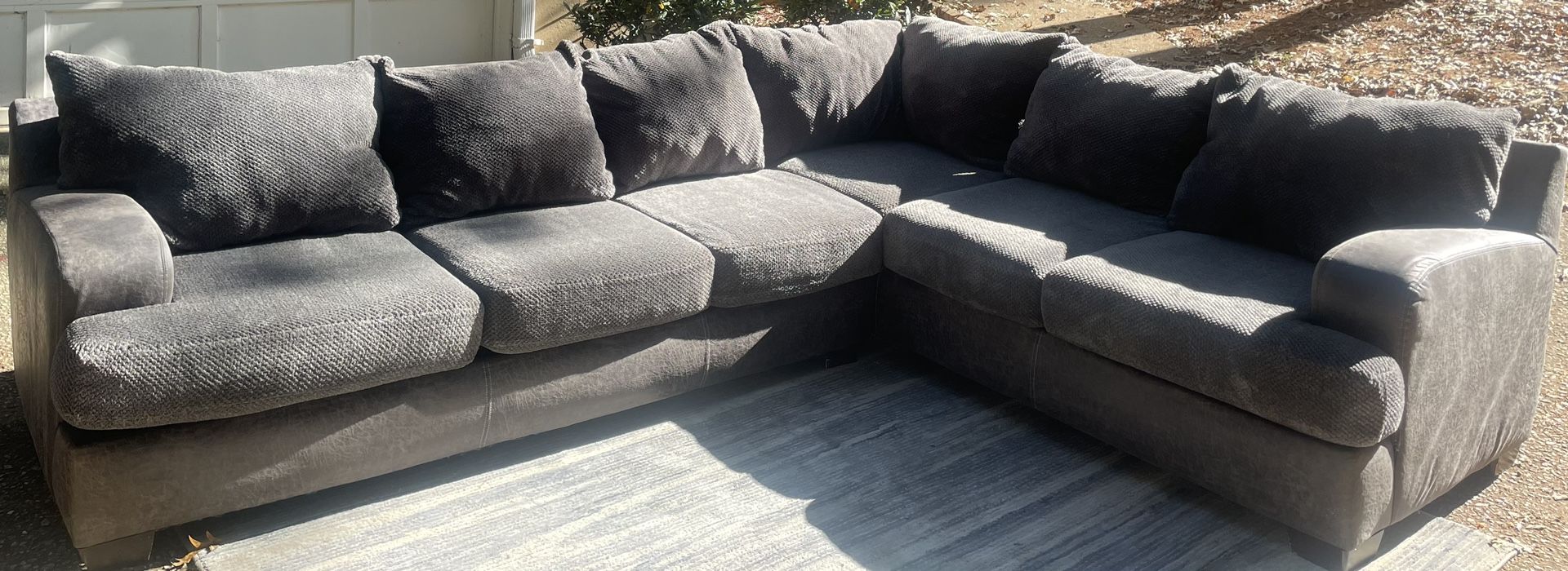 Gray 2-Piece Sectional
