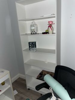 Mixed furniture for bedroom