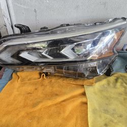 2019 2022 nissan altima  driver oem headlight 