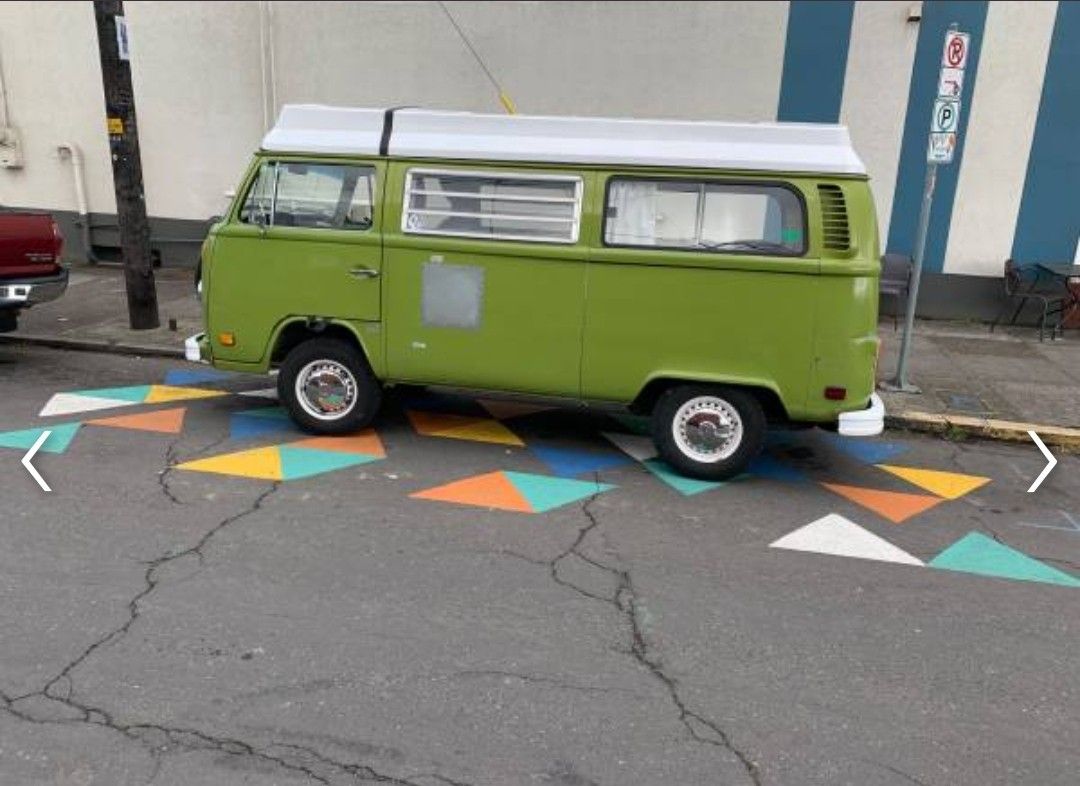 1978 VW Bus Riviera