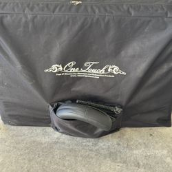 Massage table 