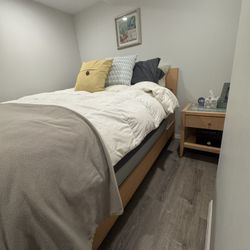 Baronet Bed Frame - Queen