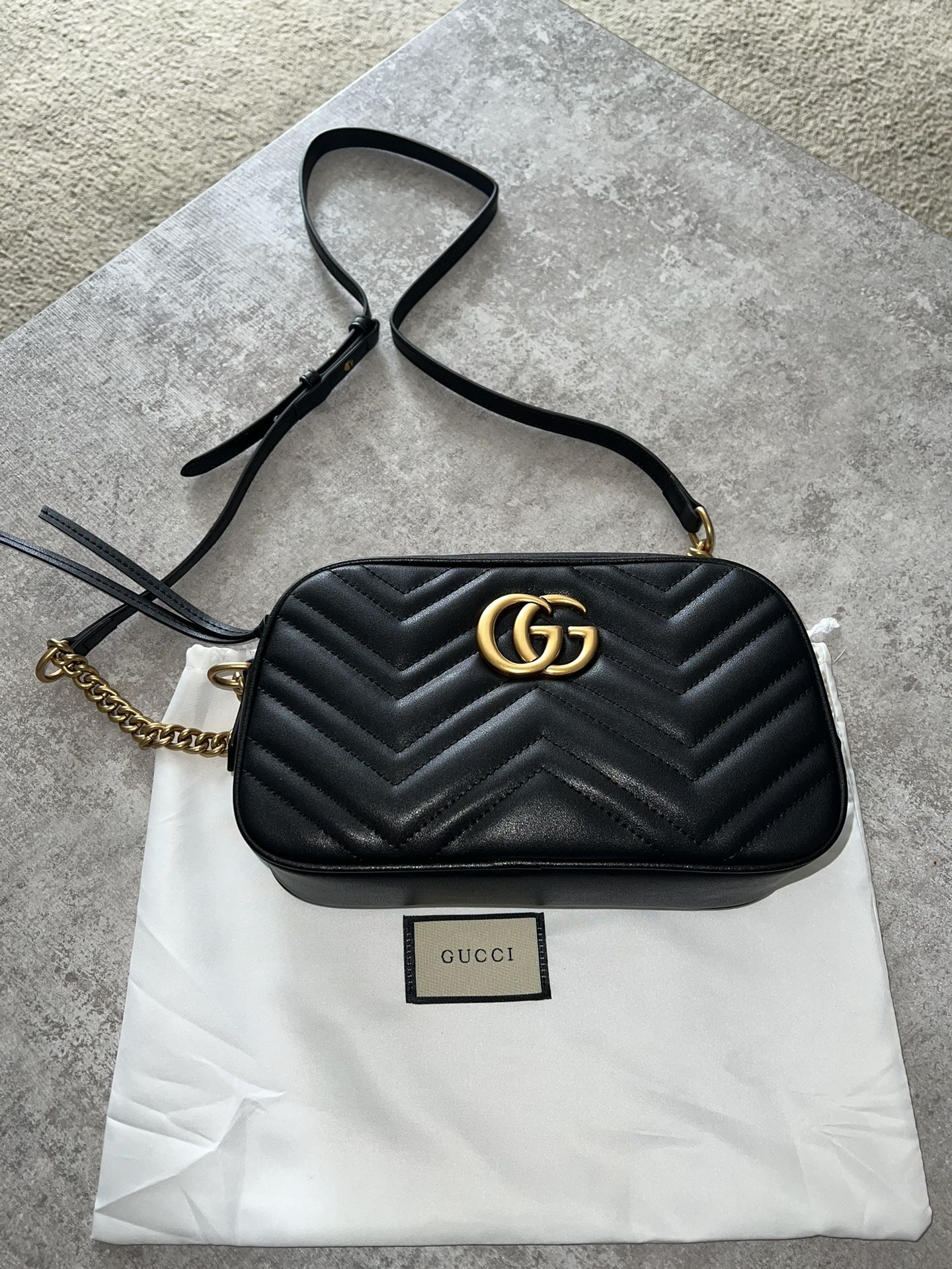 Designer Women’s Black Purse 👛 