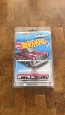 Hot wheels 83 Chevy Silverado Legends Tour