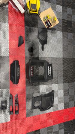 Audi D2 s8 is engine covers and more